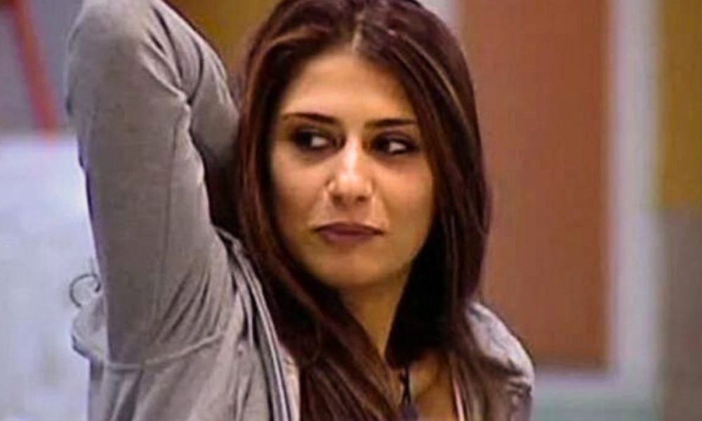 Ex concorrente del GF muore a 37 anni: Monica stroncata da un malore