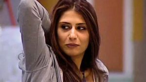 Ex concorrente del GF muore a 37 anni: Monica stroncata da un malore