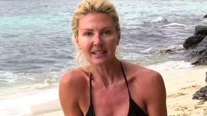 Isola dei Famosi, scivolone social sulla Caldonazzo: “Di pessimo gusto e vergognoso”