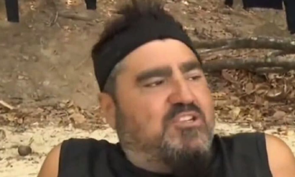 Isola dei Famosi, altro malore: ricoverato Paolo Noise