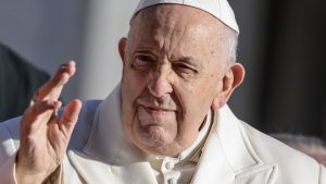 Papa Francesco: “L’ho sgridata”, il caso della signora che voleva far benedire il suo cane