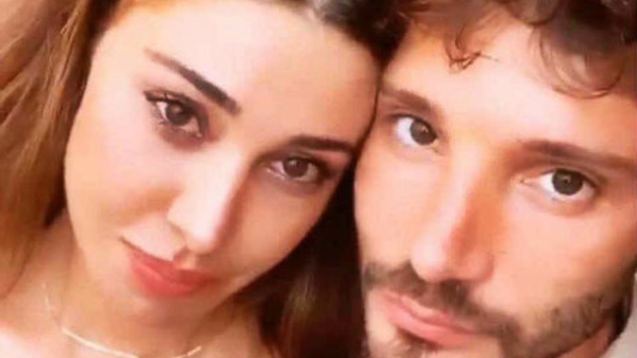 Stefano De Martino: "Sogna camere da letto separate", la confessione sul rapporto con Belén 41 stefano belén