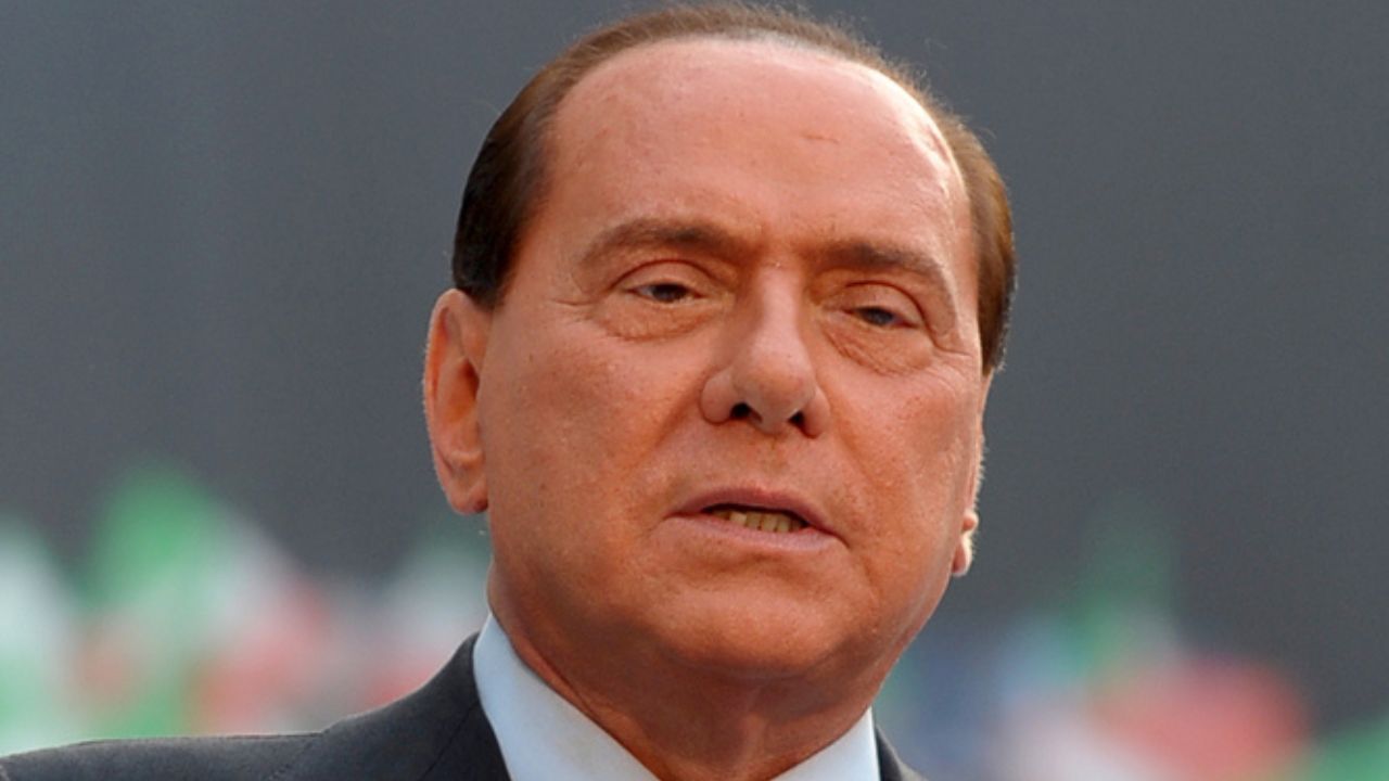 Testamento Silvio Berlusconi: l'ultima modifica poco prima del penultimo ricovero 41 berlusconi testamento