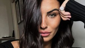 Carolina Stramare, attacco frontale a Giorgia Soleri: “Fai schifo”