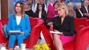 Citofonare Rai 2 non chiude: confermato il rinnovo per la prossima stagione