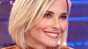 Francesca Fialdini…a ruota libera: la conduttrice si racconta tra tv e amore