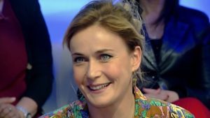 Lucia Mascino, il ruolo delle donne oggi: “Devono essere ancora la spalla”