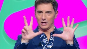 Marco Liorni straccia Scotti: buona la prima per Reazione a Catena