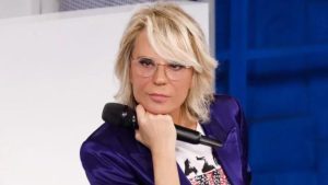 Maria De Filippi, l’allarme sui social: “Attenzione, è una truffa”