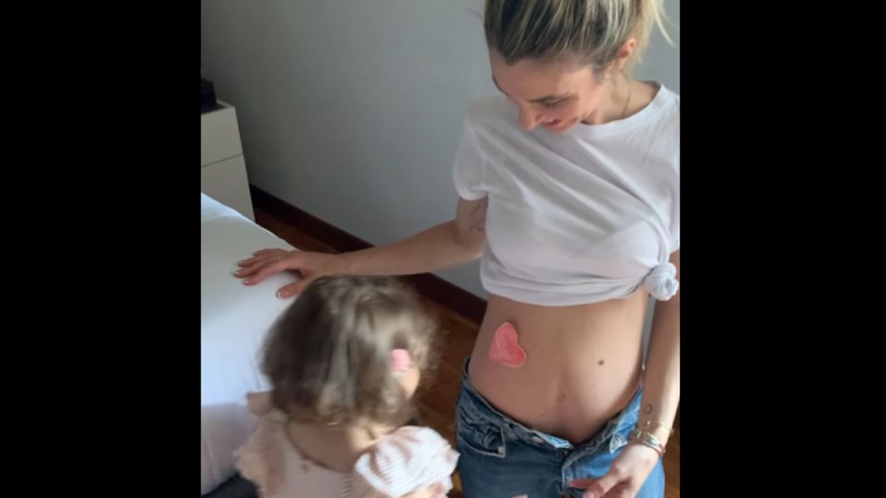 Ilary Blasi festeggia la nuova gravidanza in famiglia: la gioia di Melory 41 Melory Blasi