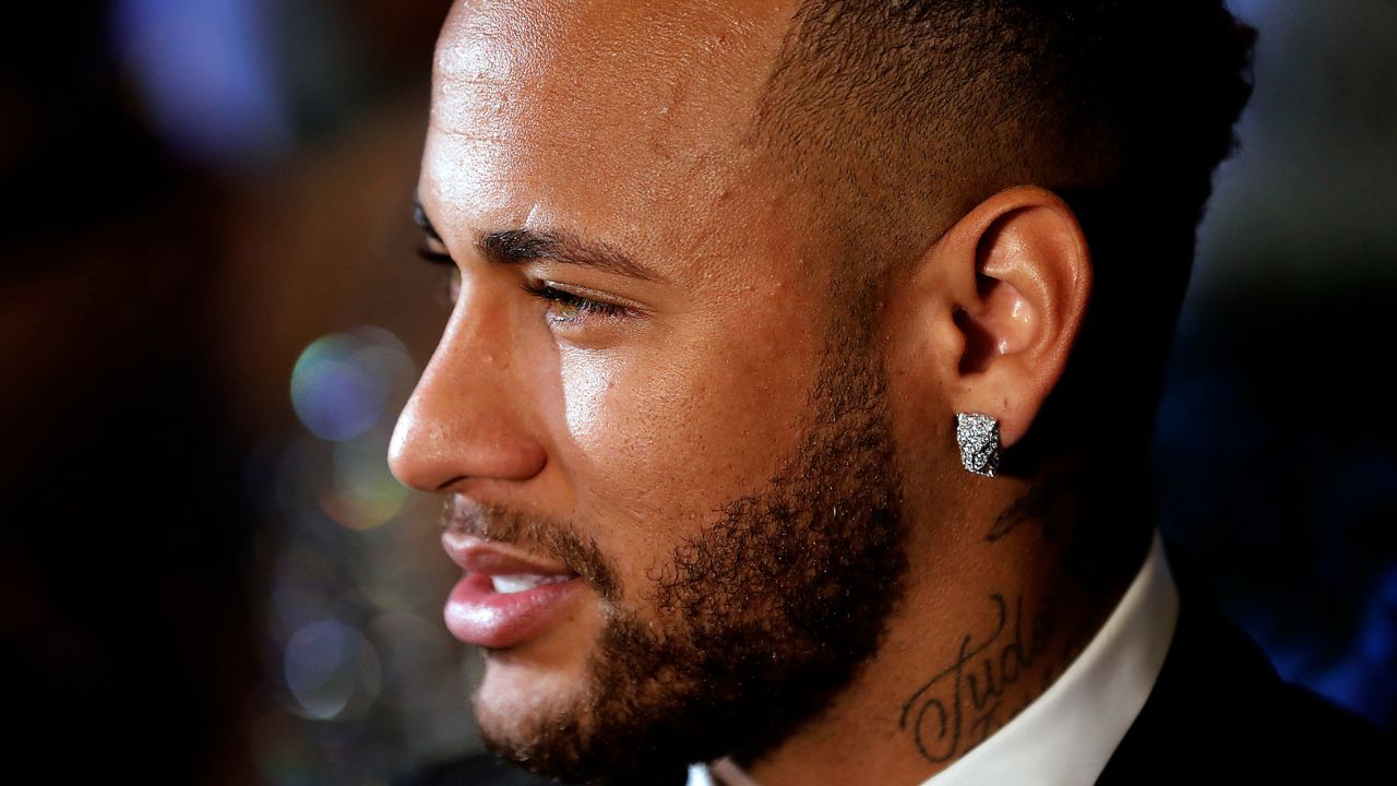 Neymar e Bruna scoprono il sesso del figlio in arrivo: "Il regalo più grande" 41 Neymar