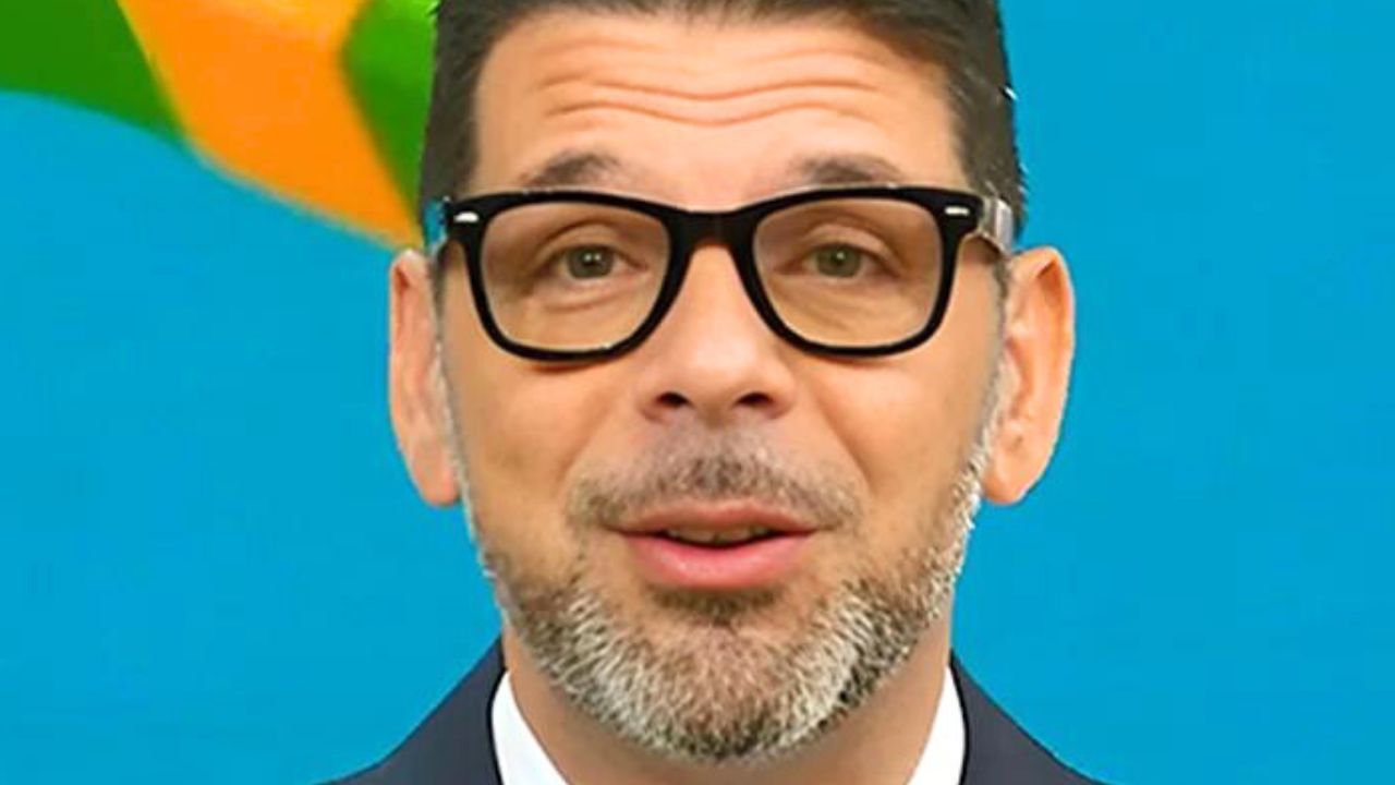 Salvo Sottile e la calda estate in piscina con Lucia Borgonzoni 41 salvo sottile borgonzoni