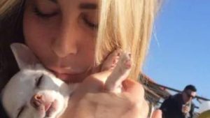 Stefania Orlando, morta l’amata cagnolina Margot: “Io e te, inseparabili”