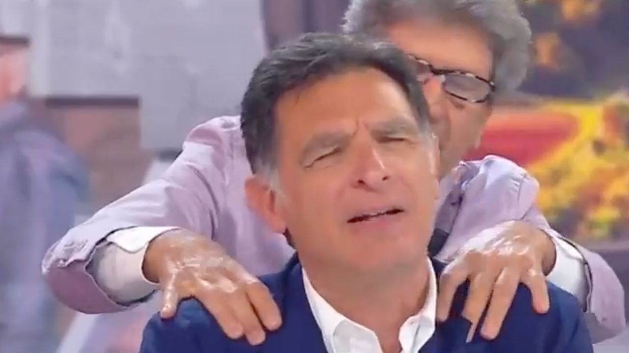 Tiberio Timperi sbuffa a UnoMattina: Gianni Ippoliti abbandona lo studio 41 Tiberio Timperi Gianni Ippoliti uno mattina
