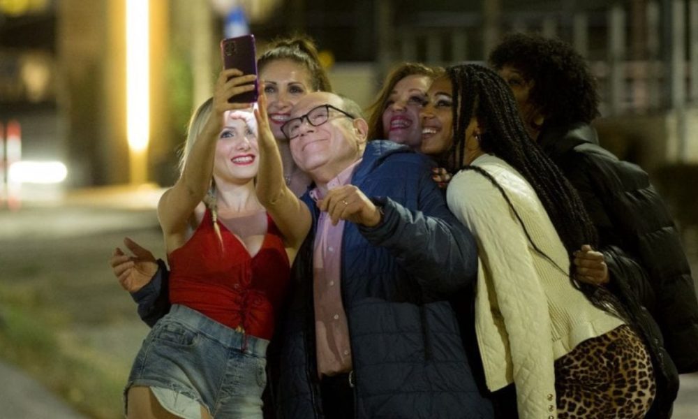 Marateale 2023: Carlo Verdone premiato per Vita da Carlo