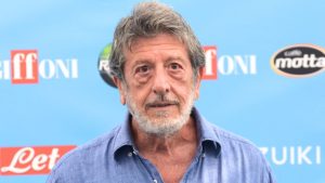 Victoria, la figlia di Andrea Purgatori ai funerali: “Gliel’ho chiesto prima che morisse”