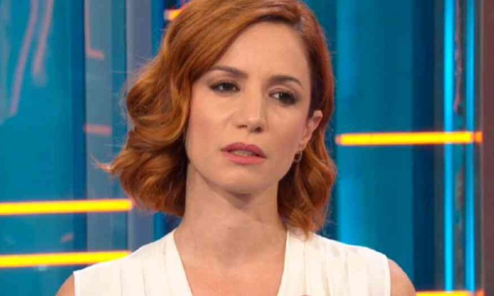 Andrea Delogu: “In analisi da anni, ho fatto i debiti per salvarmi”