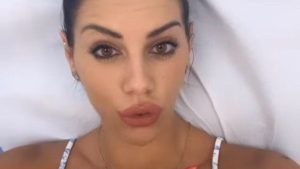 Fabrizio Corona pubblica un video privato di Antonella Fiordelisi: è caos sui social