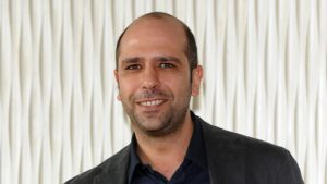 Checco Zalone derubato: “Neanche le mutande mi hanno lasciato”