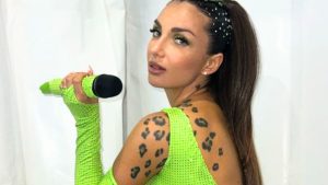 Elettra Lamborghini si infuria dopo i commenti sul suo corpo