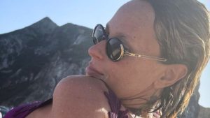 Federica Pellegrini furiosa dopo le voci di gravidanza, poi la conferma della dolce attesa