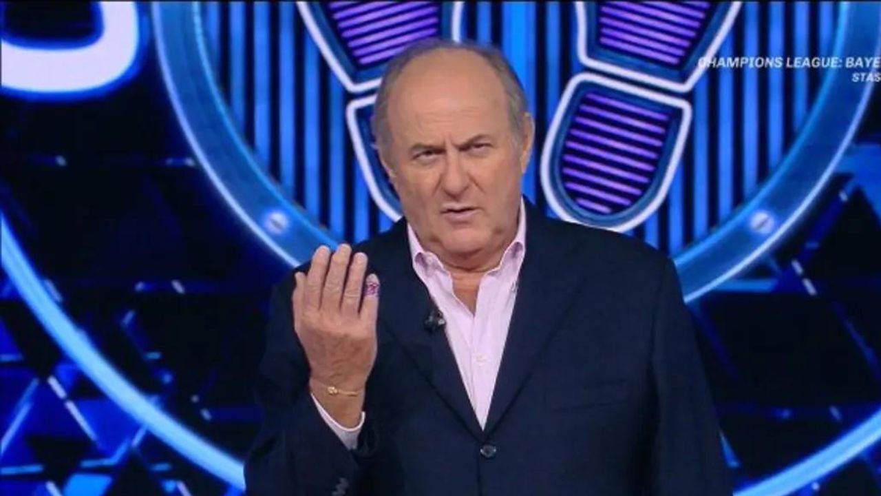 Gerry Scotti in polemica con Mediaset: "Non sono d'accordo" 41 gerry scotti caduta libera