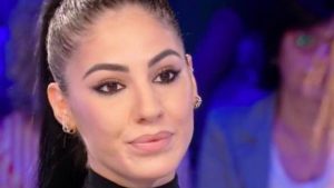 Giulia De Lellis, problemi e ritardi nella casa nuova: “Soldi spesi e tempo perso”