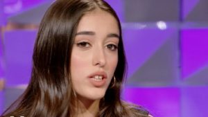 Giulia Stabile replica decisa al gossip: “Spero di non dover leggere più invenzioni”