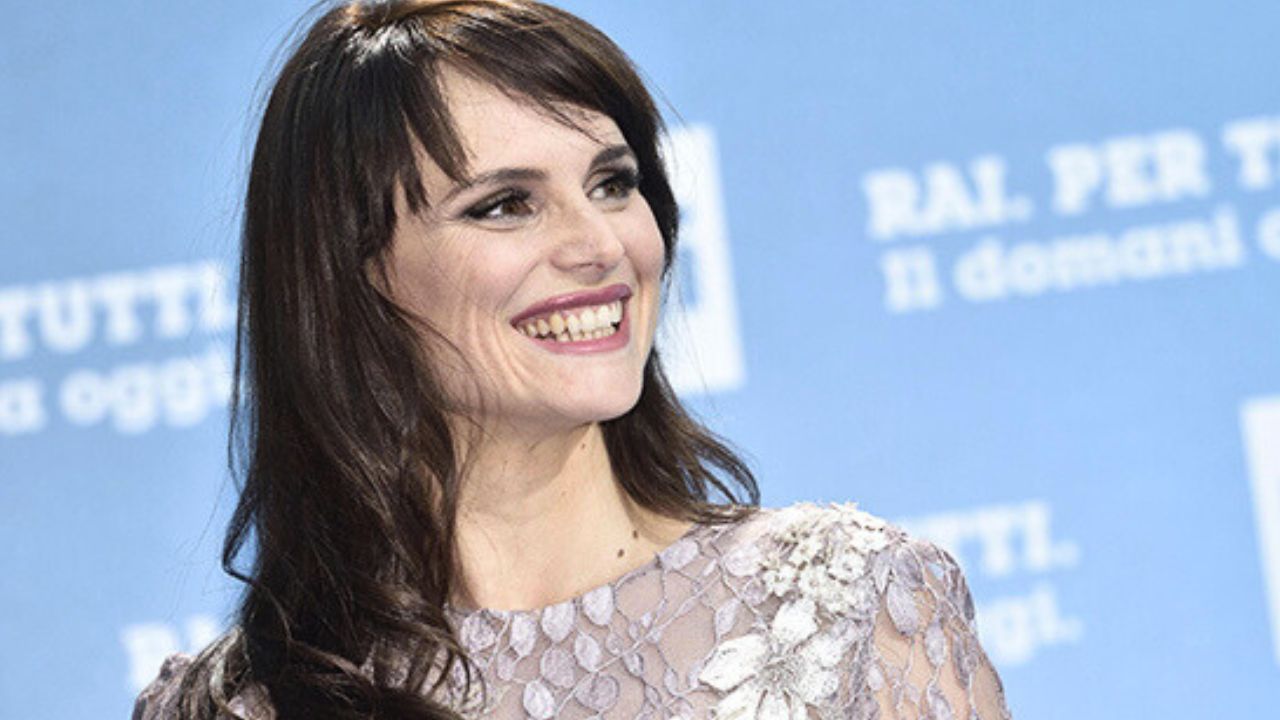 Rai2 apre al dating show: Lorena Bianchetti farà concorrenza a Uomini e Donne? 41 Lorena Bianchetti
