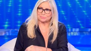 Mara Venier mette le mani avanti: “Domenica in c’è. Ci sarà”