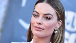 Margot Robbie si è finta quasi morta: la curiosa motivazione