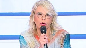 Uomini e Donne: Maria De Filippi cancellerà il Trono Classico?