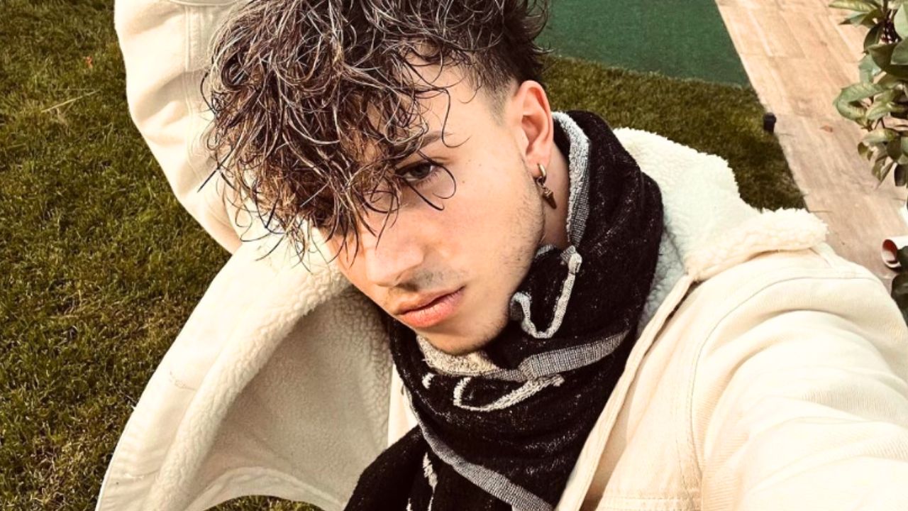 Mattia Zenzola si sbottona sul rapporto con Benedetta: "Tanta sintonia, mi piace" 41 Mattia Zenzola