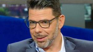 Salvo Sottile, figuraccia su Facebook: la bestemmia e le scuse a Elly Schlein