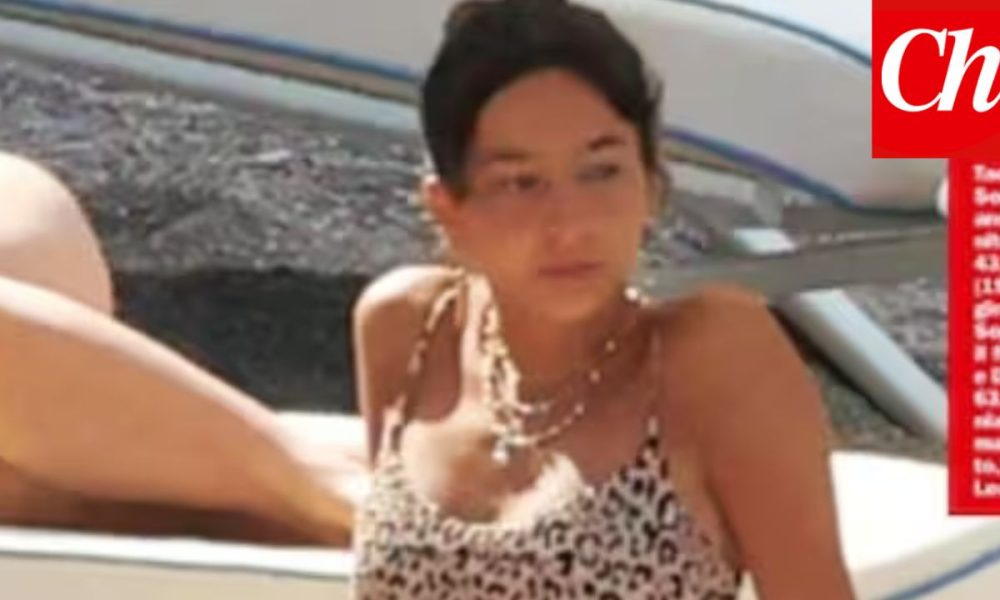 Sophie Taricone al mare con mamma Kasia: l’incredibile somiglianza