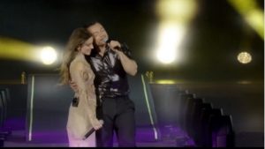 Angelina Mango canta con Tiziano Ferro, lui la elogia: “Dolce e pura”