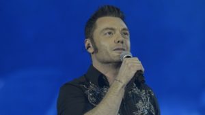 Tiziano Ferro: “Mi hanno diagnosticato un nodulo”