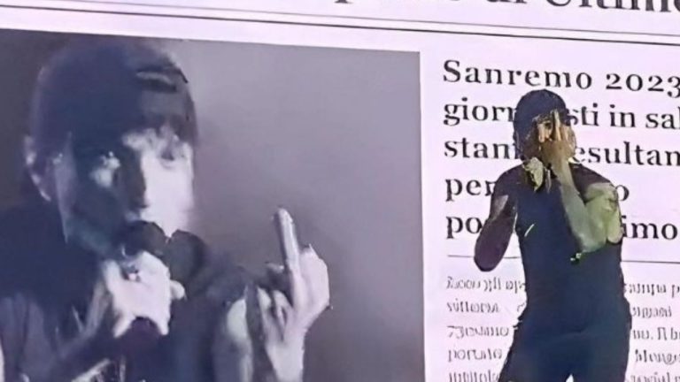 ultimo dito medio