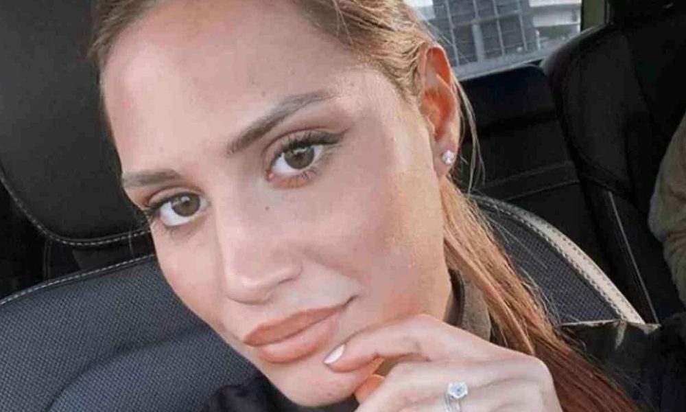 Pioggia di critiche su Beatrice Valli: “Non rispondo. Perderei solo tempo”