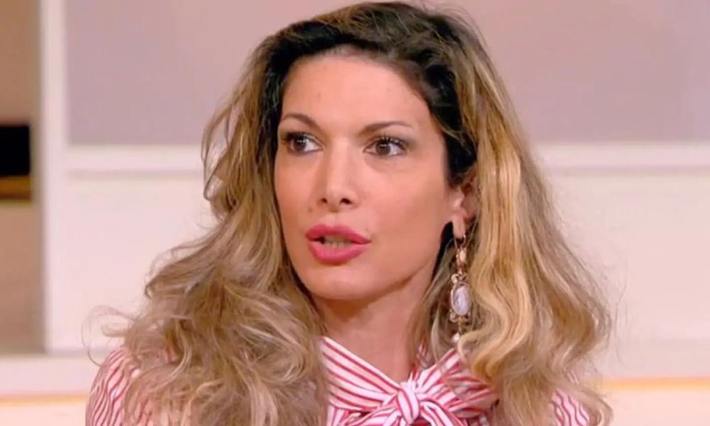 Lo sfogo della figlia di Maria Monsé: “Metti ostacoli a tutto”