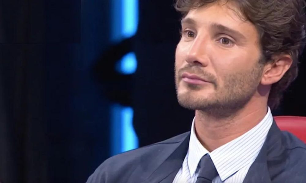 Stefano De Martino: vertici Rai irritati dal gossip su lui e Belén