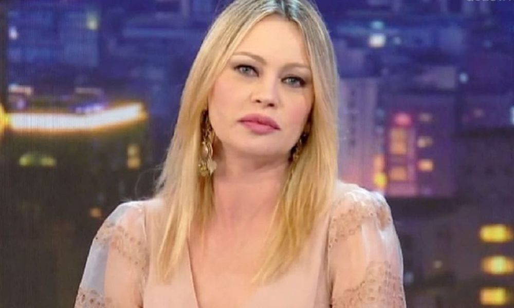 Finito l’amore tra Anna Falchi e Walter Rodinò: le prime parole dell’attrice
