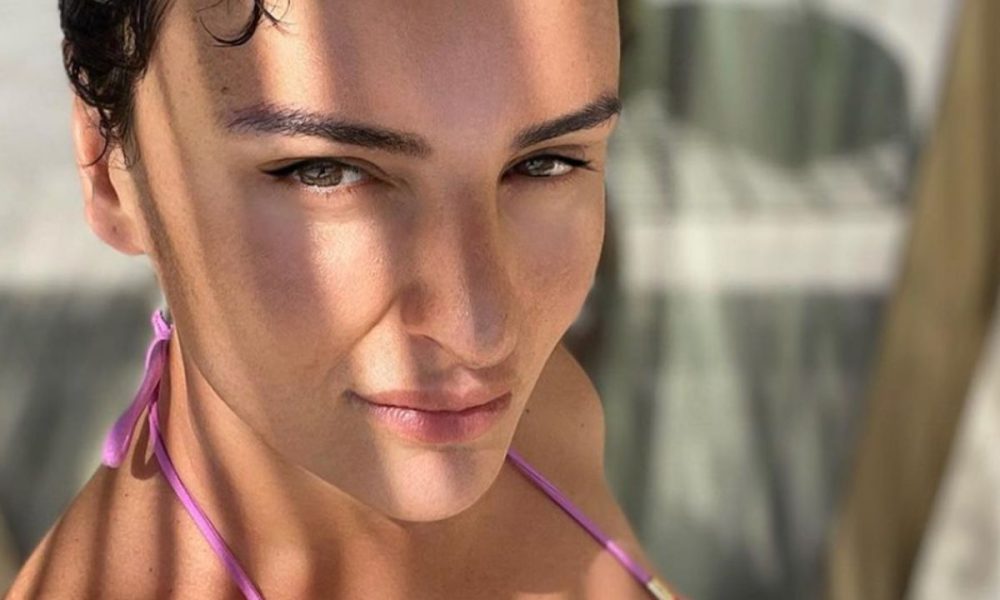 Arisa, parla l’ex: “Sicuri che a lei piace l’organo maschile?”