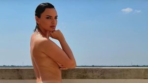 Arisa nuda sui social, Madame commenta e viene gelata dalla collega