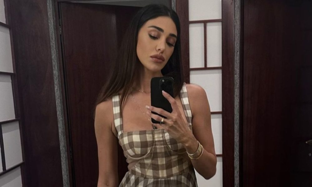 Belén Rodriguez rompe il silenzio sul gossip di flirt con Elio Lorenzoni