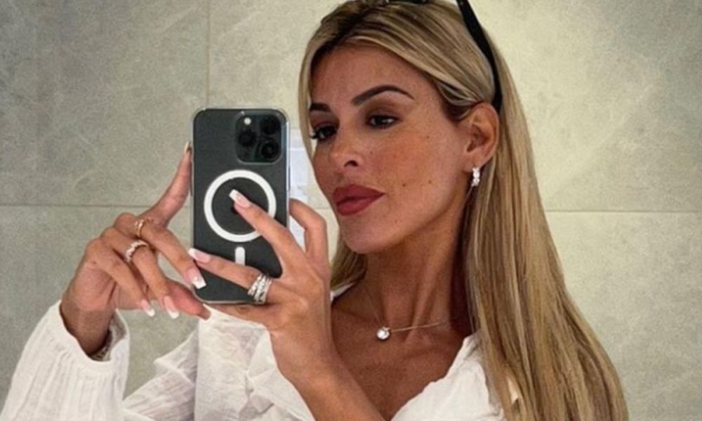 Oriana e Daniele, continua la soap: una nuova rottura, lei lascia l’Italia