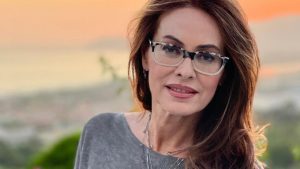 Elena Sofia Ricci dalla parte di Ermal Meta: il sostegno al cantante e il racconto degli abusi subìti