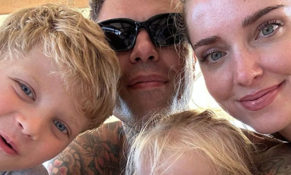 Chiara Ferragni rimprovera Fedez: le foto “troppo spontanee”