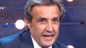 Flavio Insinna a La7? Il conduttore rompe il silenzio