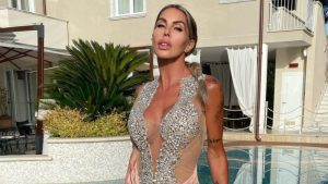 ”La vera bufala siete voi, avete rotto il c***o”: Guendalina Canessa risponde alle critiche sulla ‘fake news’